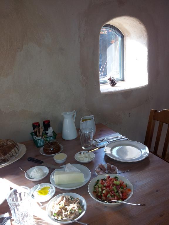 Smadar Inn Zikhron Ya'akov Exterior foto